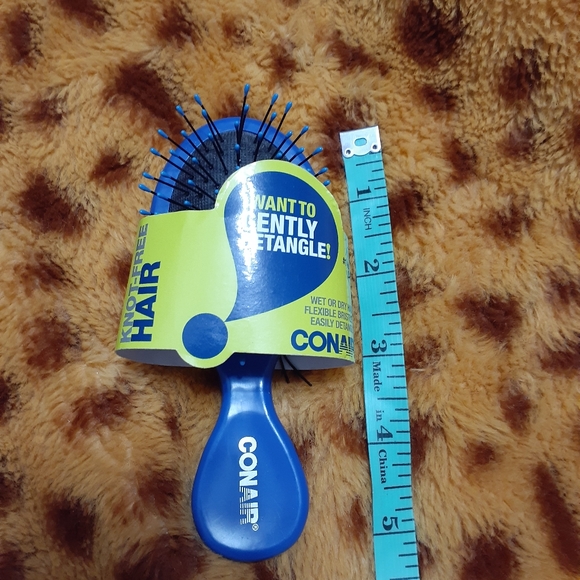 2/$15 NWT Con Air small brush - Picture 1 of 5